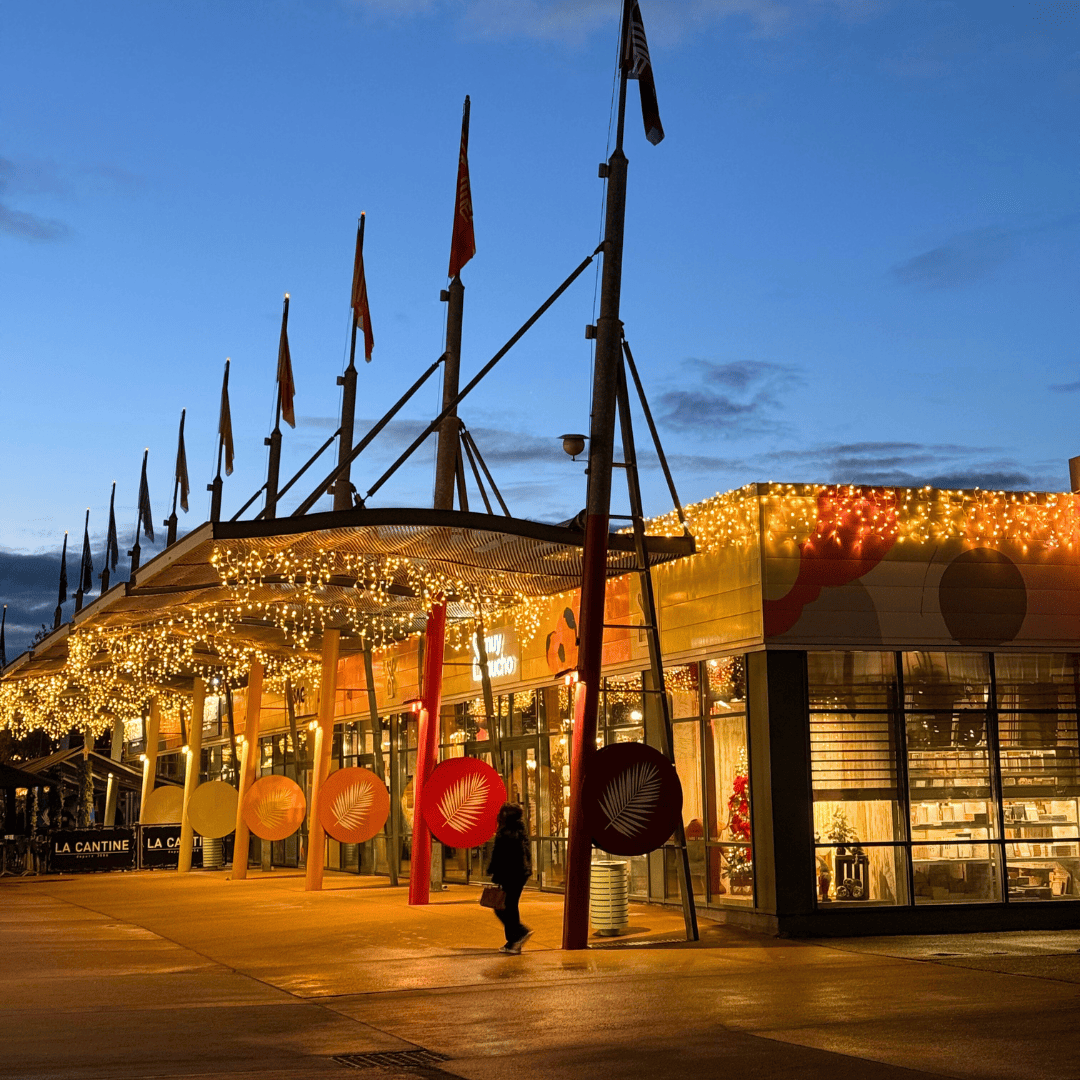 Carré Sud Nimes - Ouvertures exceptionnelles les dimanches - carre sud 3 1 - 1 ouvert